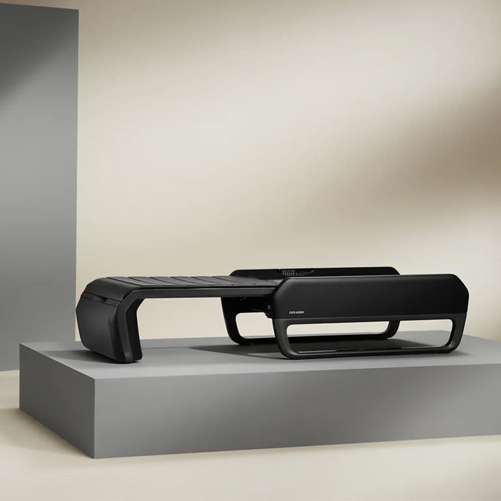 Ceragem V7 Therapeutic Massage Bed