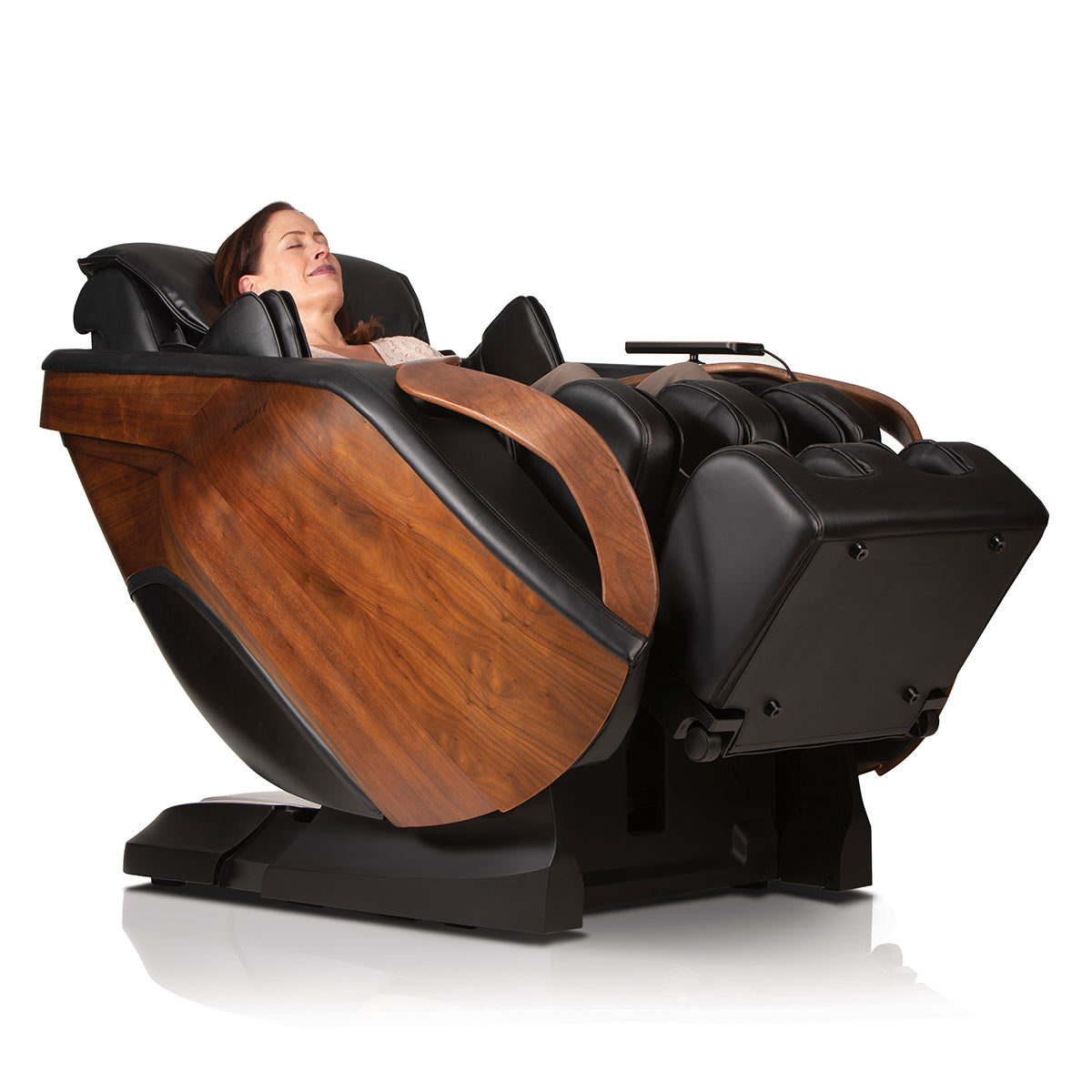 D.Core Cirrus-JP Massage Chair