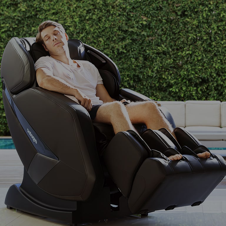 Massage Chairs Between $2000-$4000