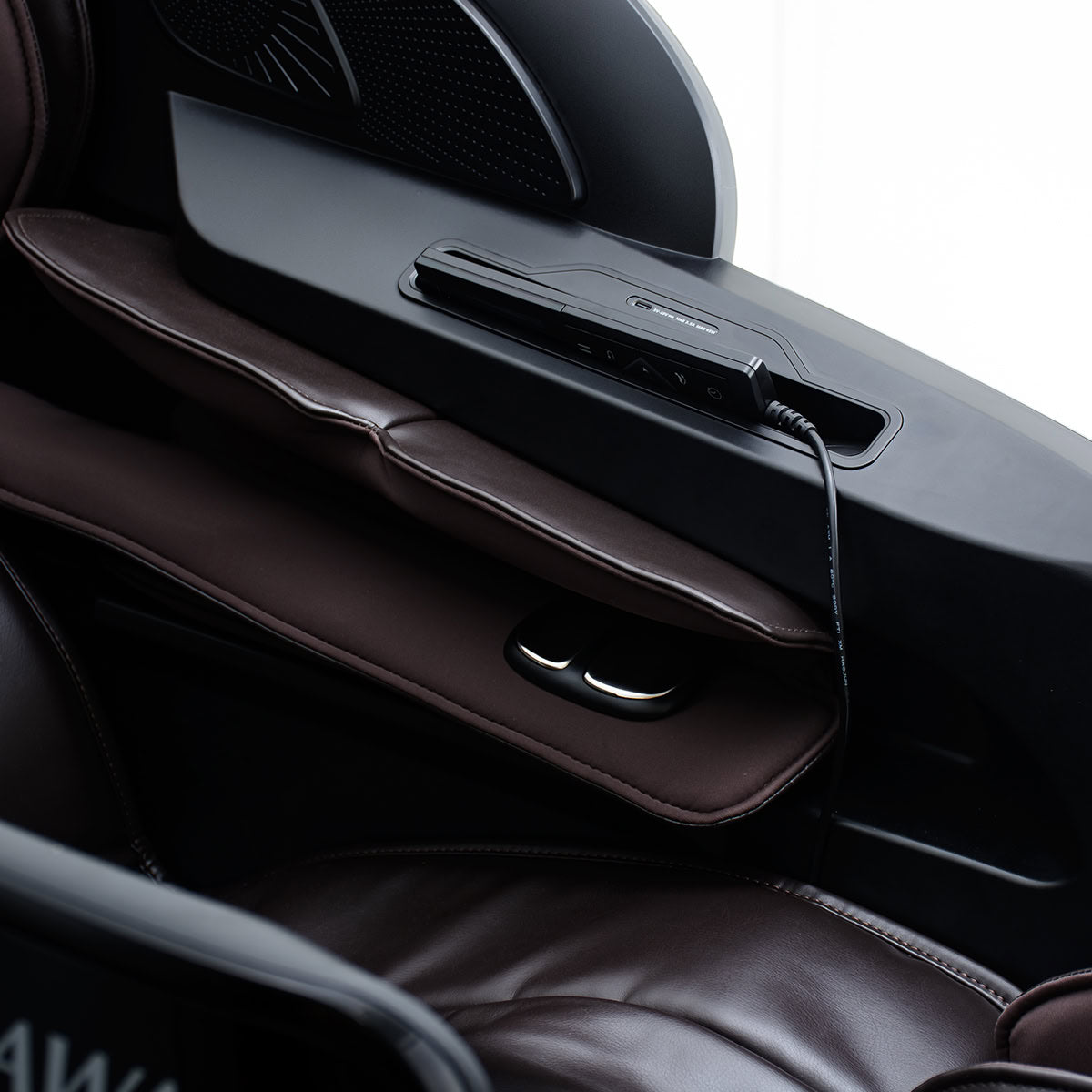 Ogawa Active XL DUO Black and Coffee Armrest